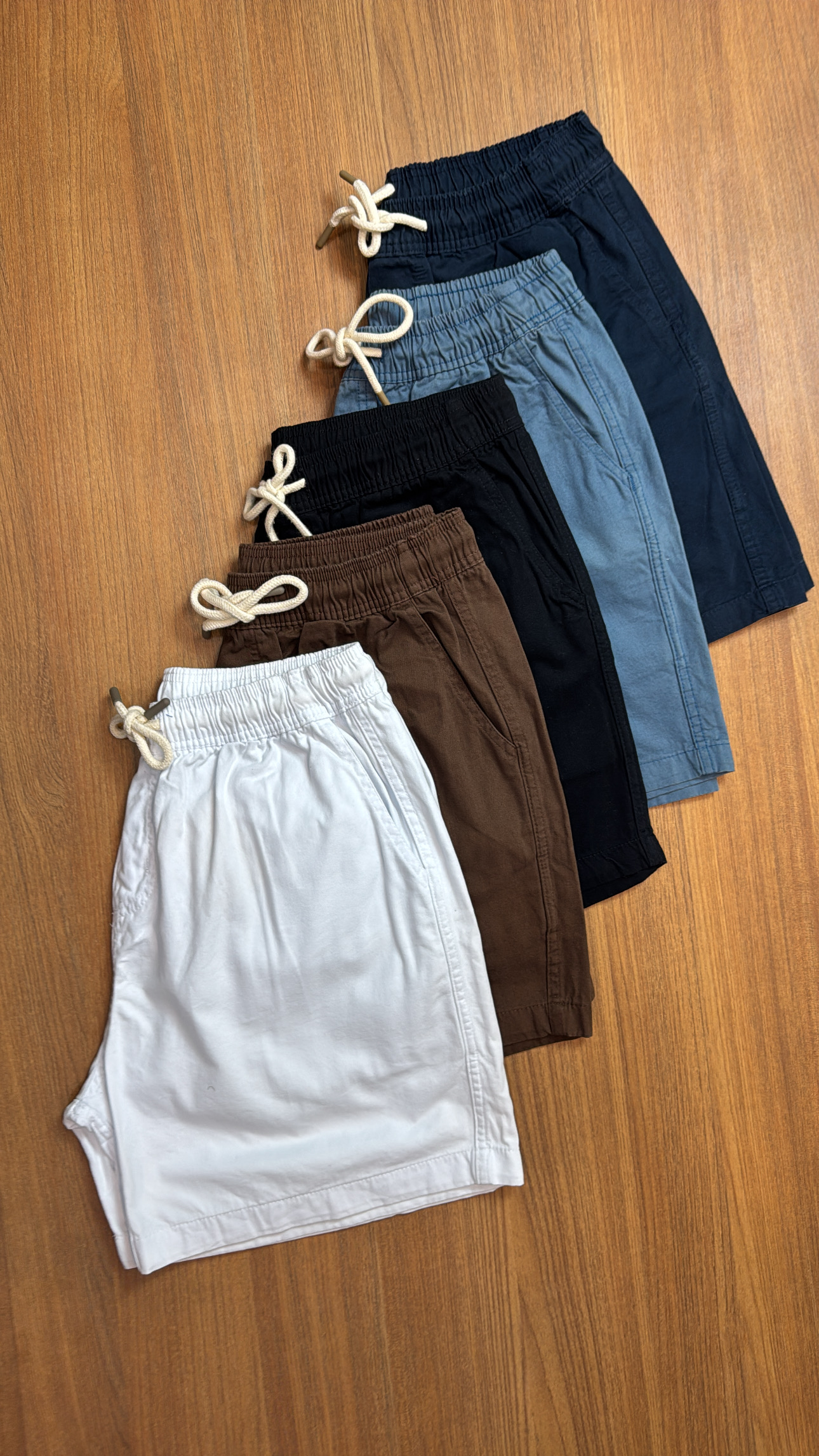 SHORT SARJA