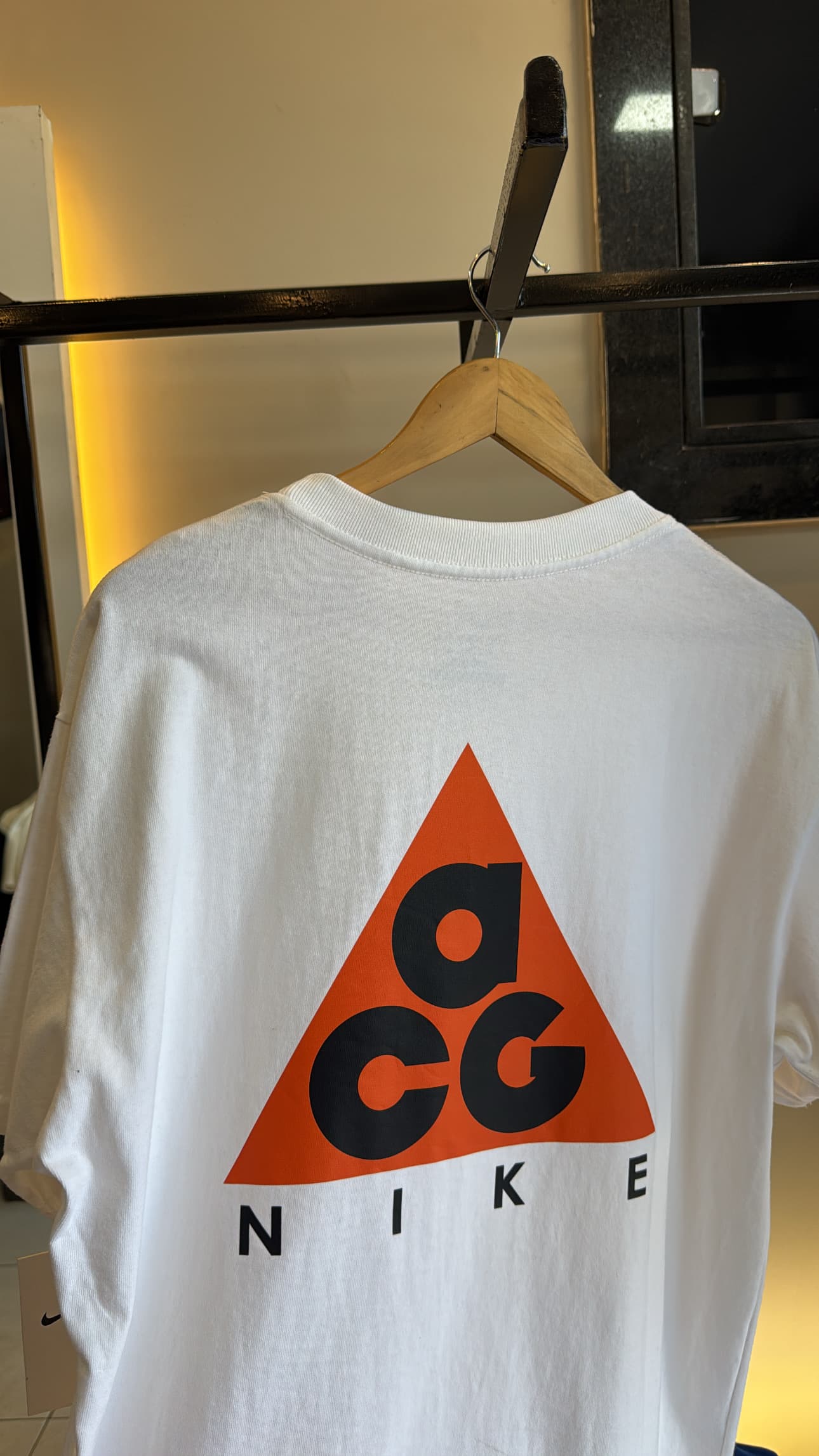 Camiseta Oversized Nike ACG Branca