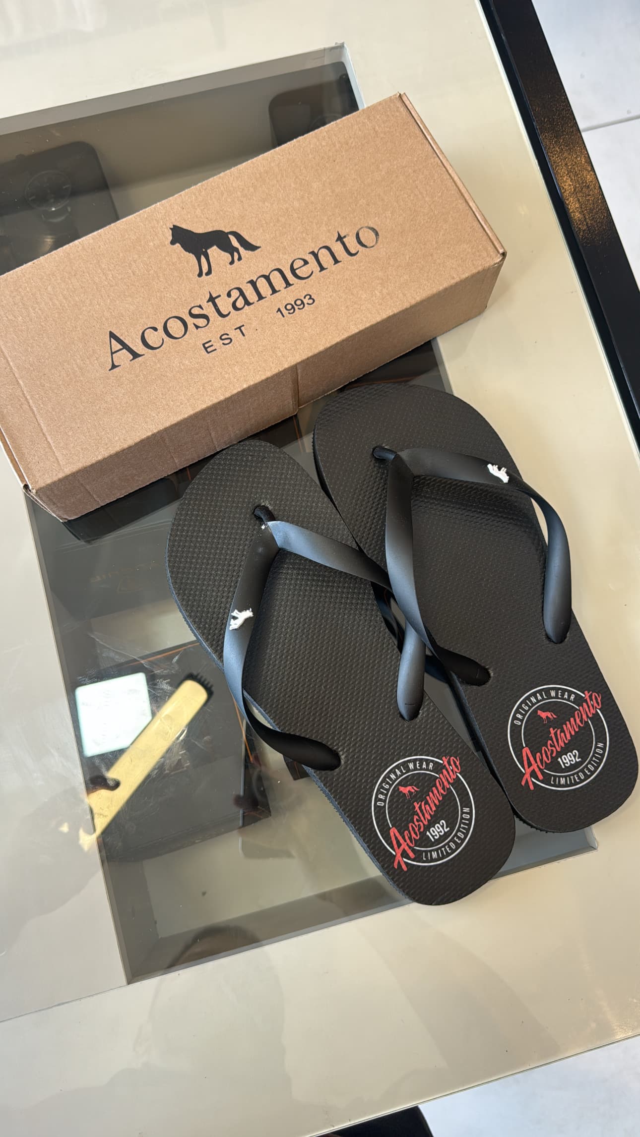 Chinelo Básico Acostamento Preto – Selo Circular "Original Wear 1992"