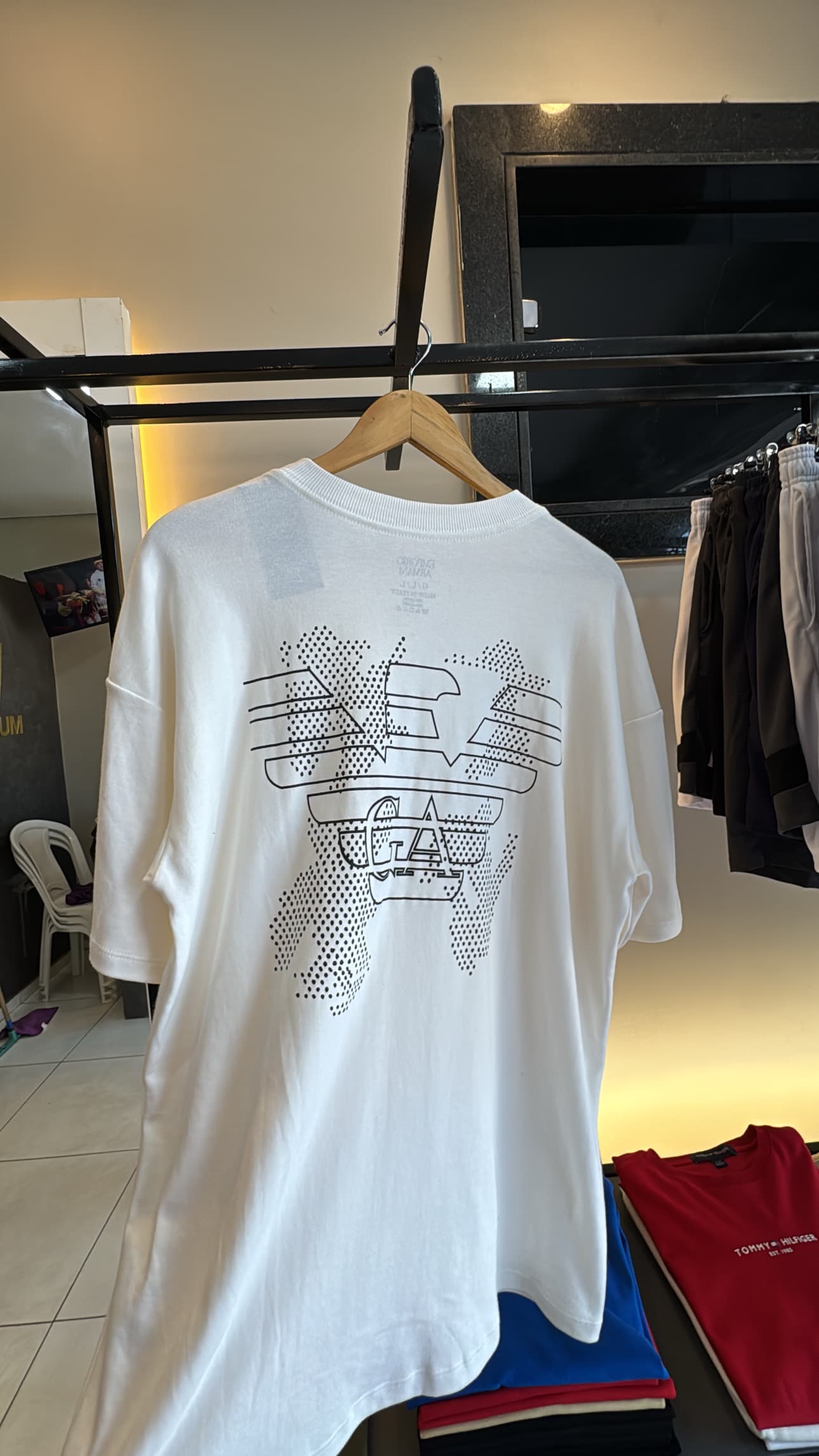 Camiseta Oversized Emporio Armani