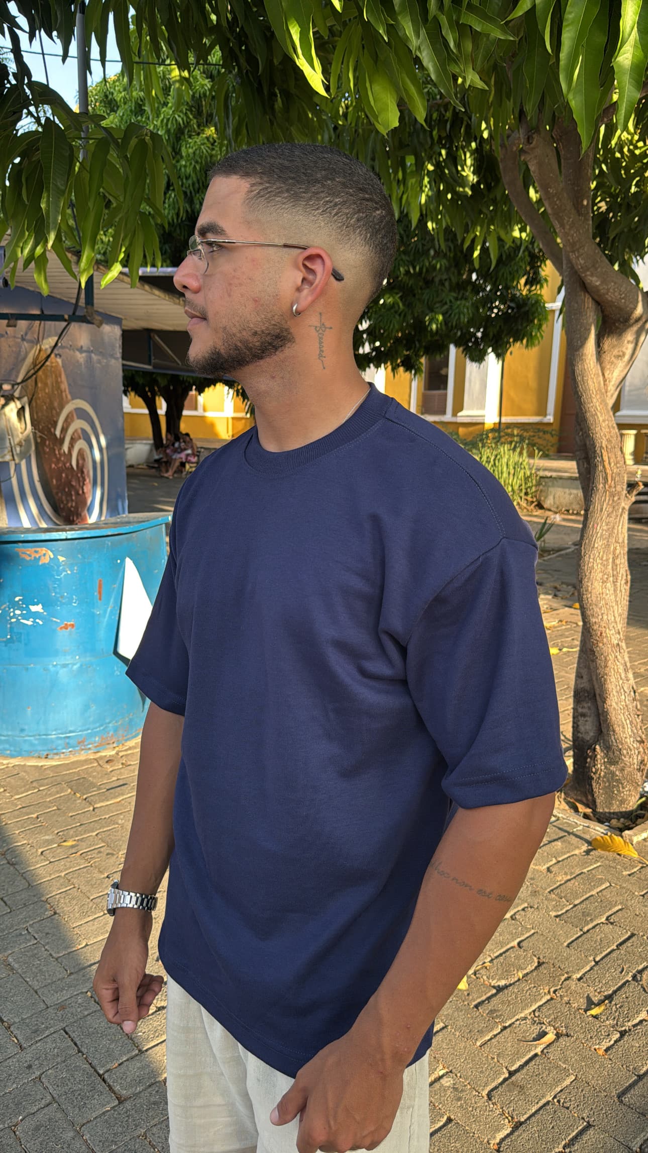Camiseta Oversized Básica Lisa WL – Streetwear