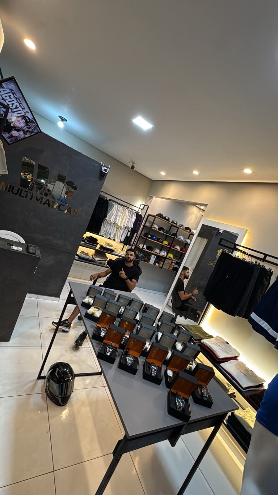 Showroom abastecido com a nova coleção. Qual seu estilo favorito?
